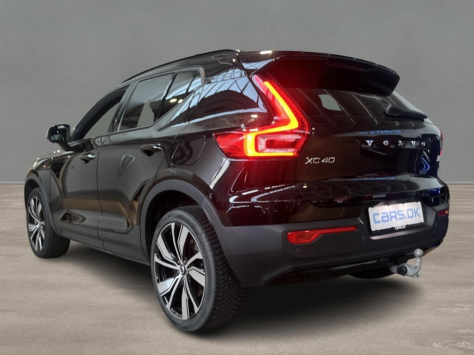 Volvo XC40 P6 ReCharge Pro 5d