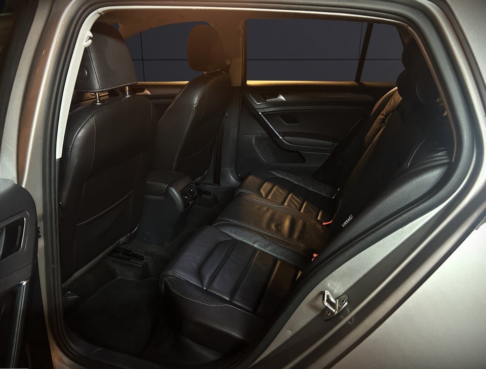 VW e-Golf VII Highline 5d