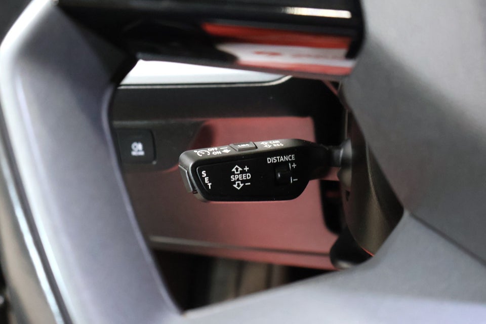 Audi Q4 e-tron 40 Advanced 5d