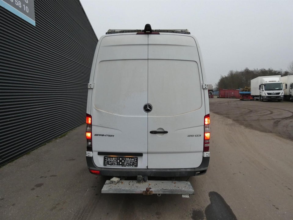 Mercedes Sprinter 316 2,2 CDi R2 Kassevogn aut. 5d