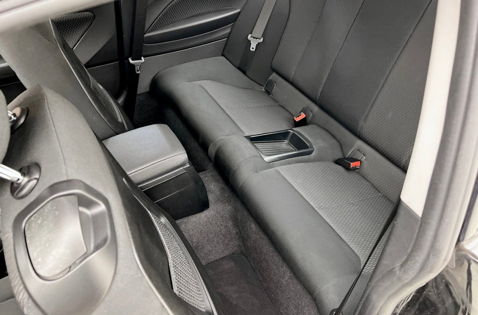 BMW 218i 1,5 Coupé Advantage aut. 2d