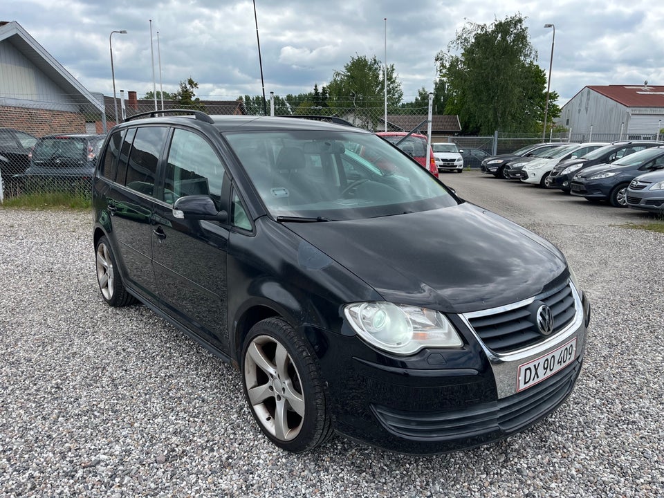 VW Touran 1,4 TSi 140 Trendline 7prs 5d