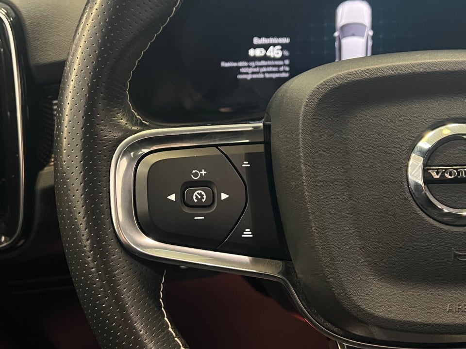 Volvo XC40 P8 ReCharge Twin R-Design 5d