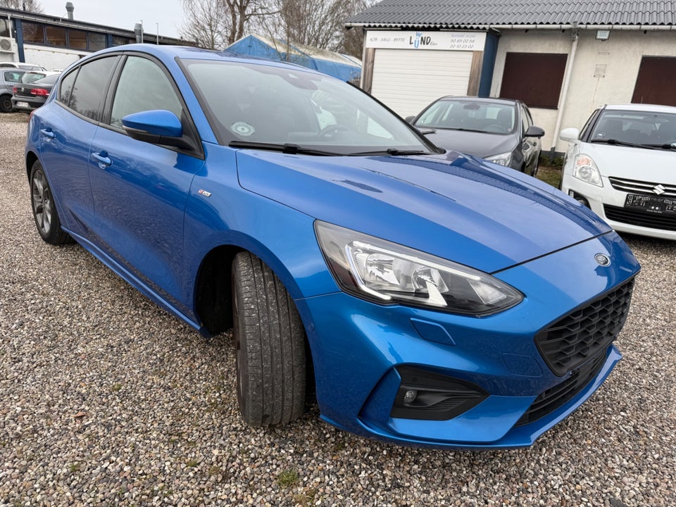 Ford Focus 1,0 EcoBoost ST-Line 5d