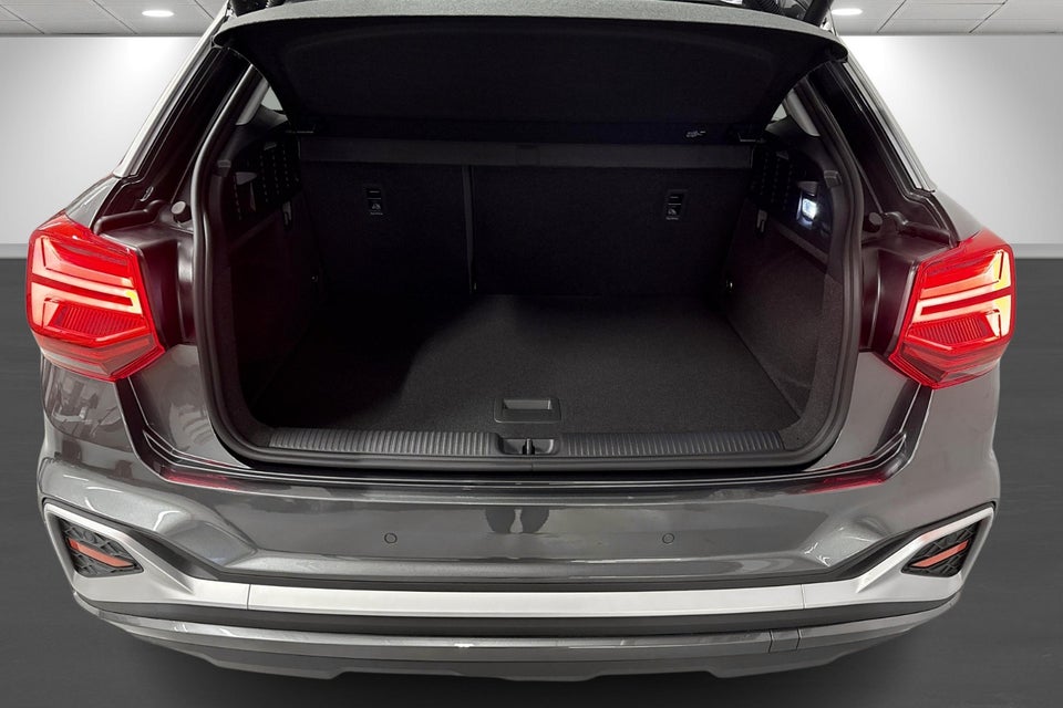 Audi Q2 35 TFSi S-line S-tr. 5d