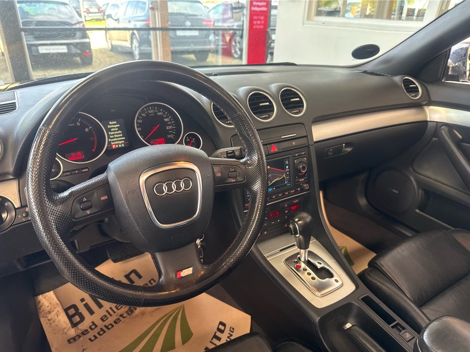 Audi A4 3,0 V6 Cabriolet Multitr. 2d