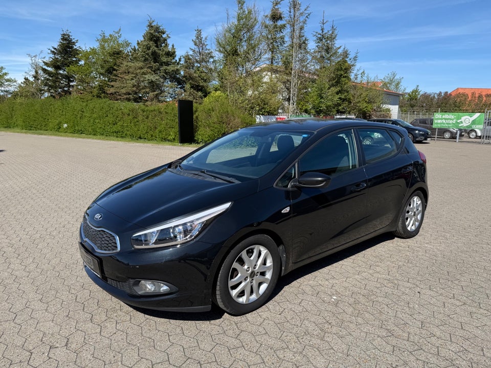Kia Ceed 1,4 CVVT Active+ 5d