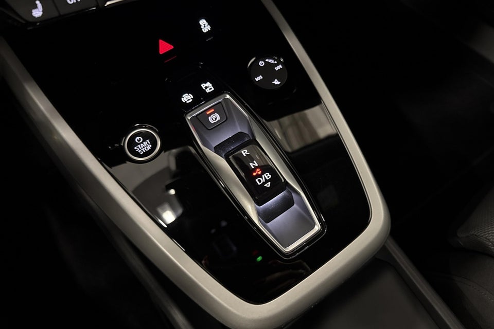 Audi Q4 e-tron 45 Progress 5d