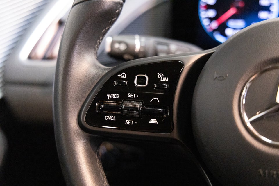 Mercedes EQC400 4Matic 5d