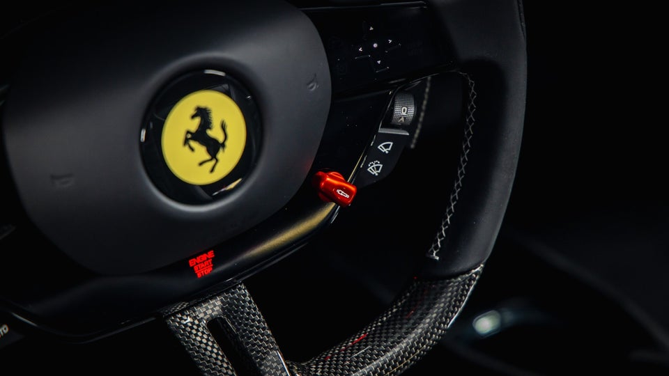 Ferrari 296 GTS 2,9 DCT 2d