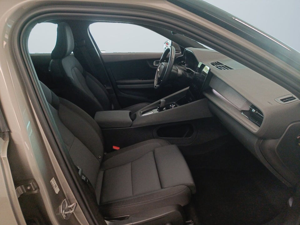 Polestar 2 Standard Range 5d