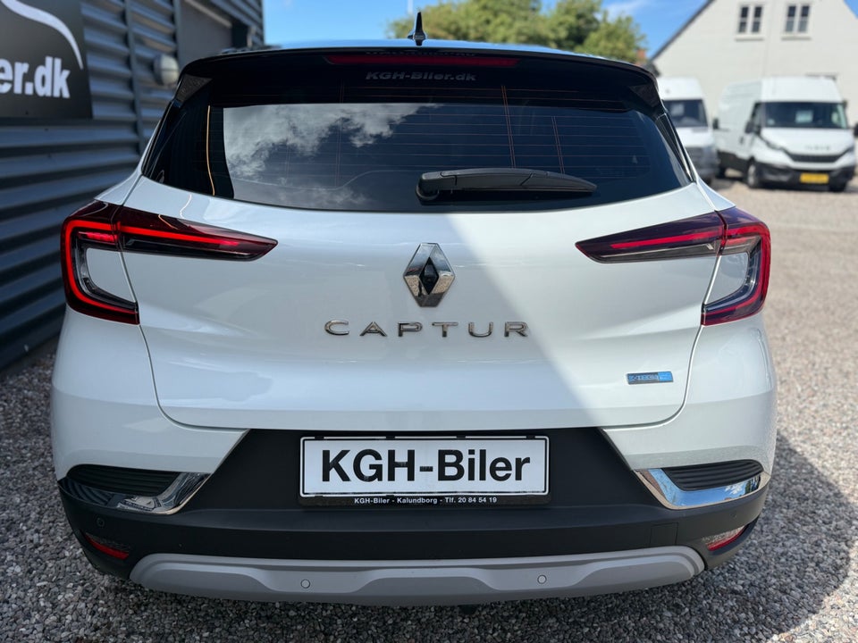 Renault Captur 1,6 E-Tech Intens 5d