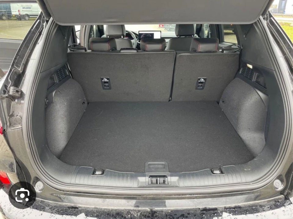 Ford Kuga 2,5 PHEV Vignale CVT 5d