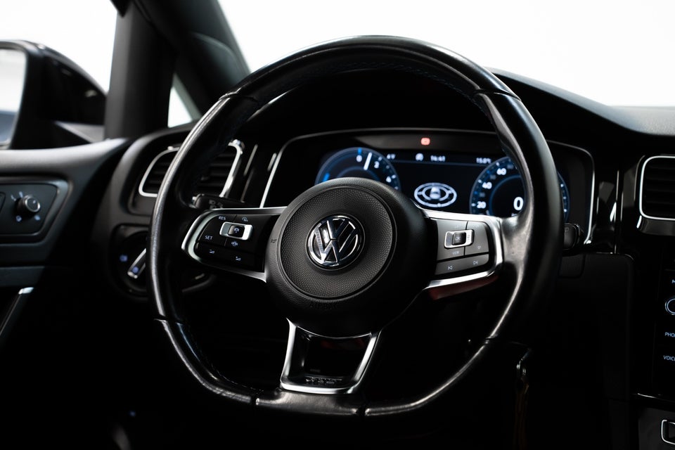 VW Golf VII 1,4 GTE DSG 5d