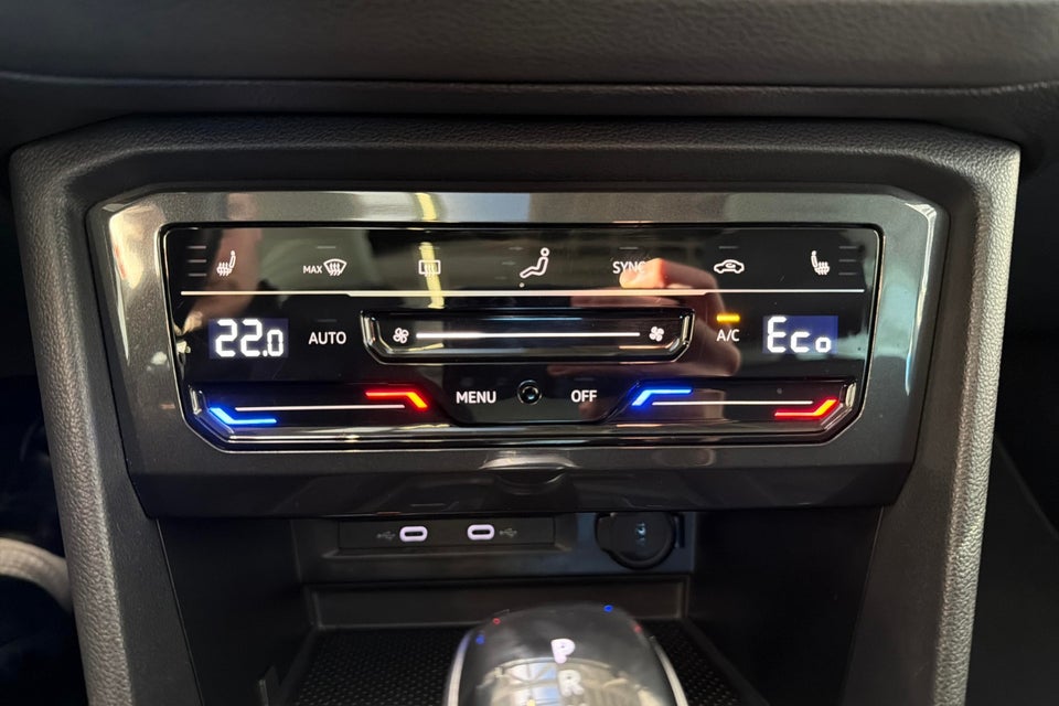 VW Tiguan 1,4 eHybrid Elegance DSG 5d