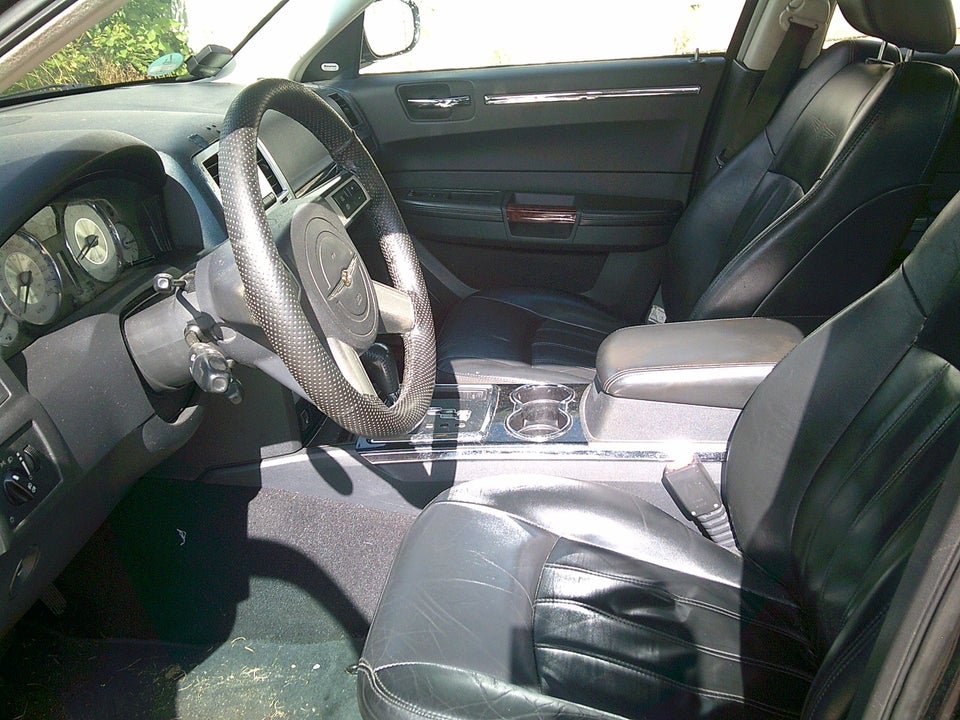 Chrysler 300C 3,0 CRD aut. 4d