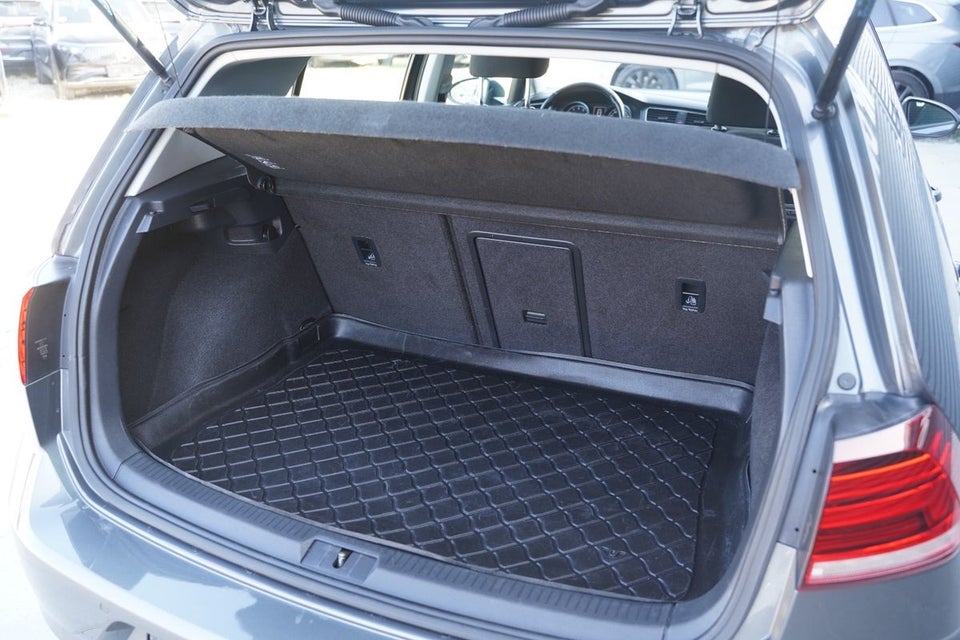 VW Golf VII 1,4 TSi 125 Comfortline DSG 5d