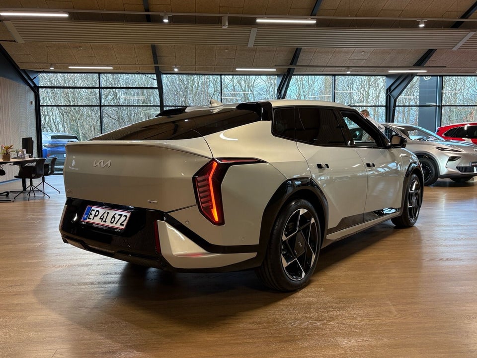 Kia EV4 81 Long Range GT-Line Fastback 4d