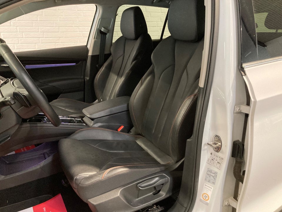 Skoda Enyaq 80 iV Suite 5d