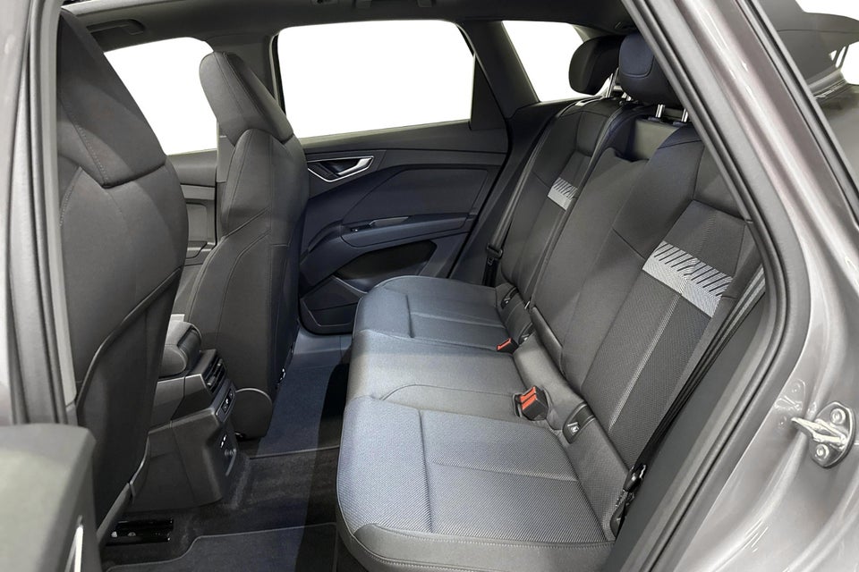 Audi Q4 e-tron 45 S-line Edition 5d