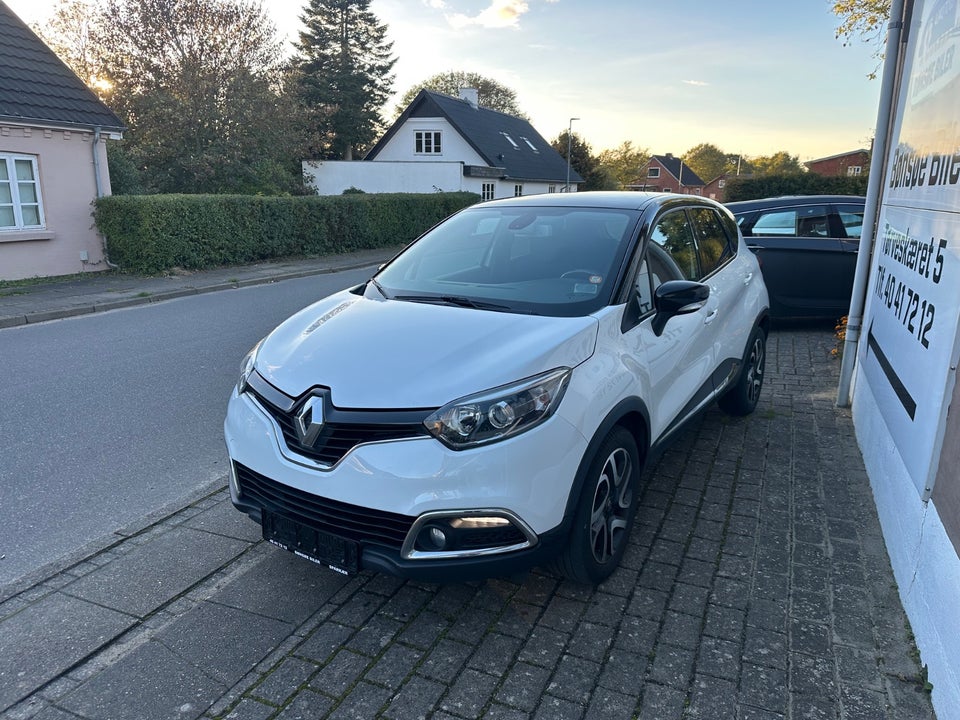 Renault Captur 0,9 TCe 90 Intens 5d
