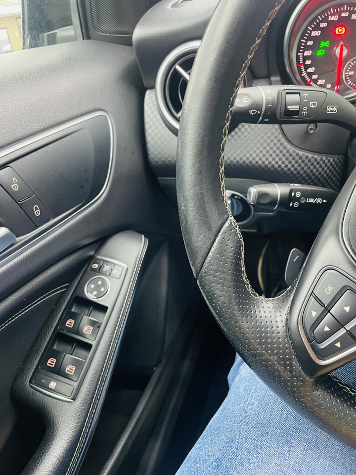 Mercedes A180 d 1,5 AMG Line aut. 5d