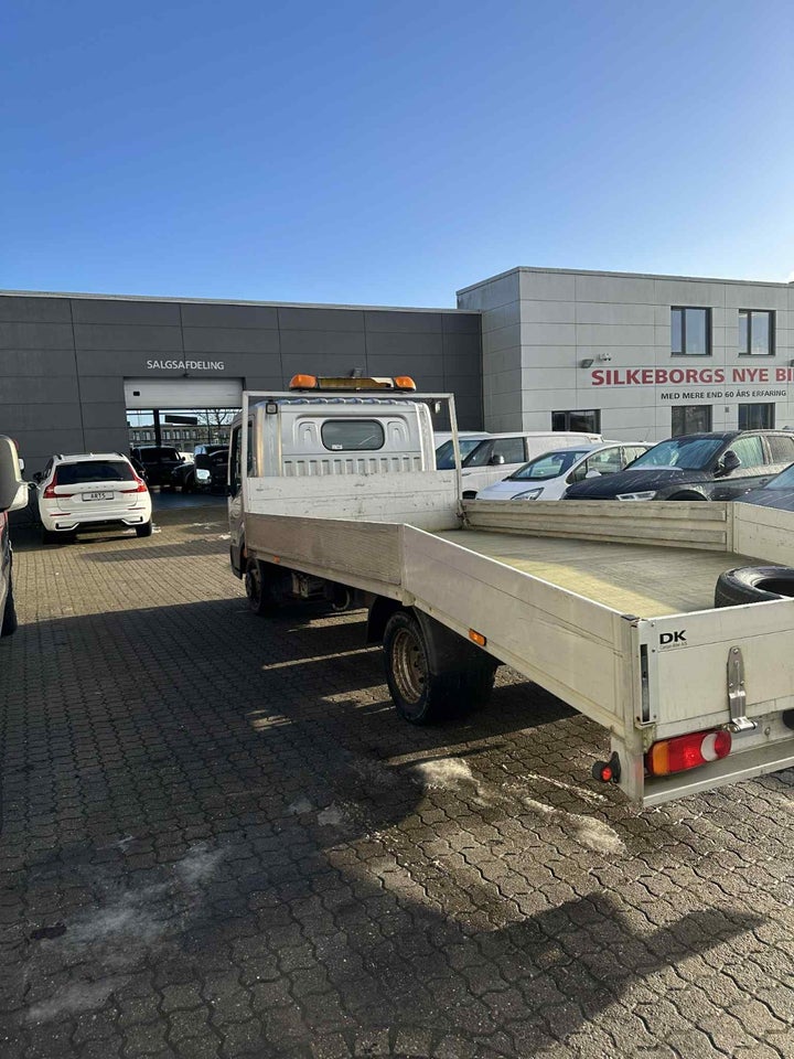 Nissan Cabstar 2,5 D 35.15 S.Kab m/lad 3400 2d
