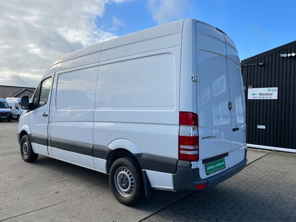 Mercedes Sprinter 316 2,2 CDi R2 Kassevogn 5d