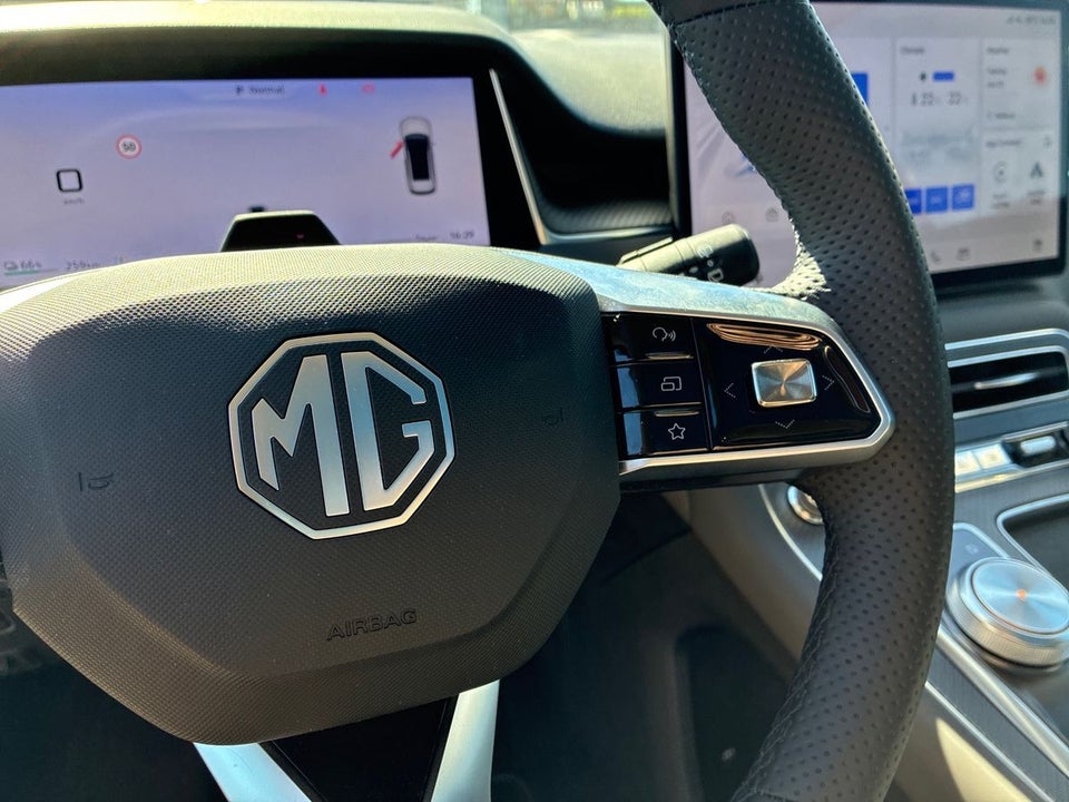 MG MGS6 77 Luxury Performance AWD 5d