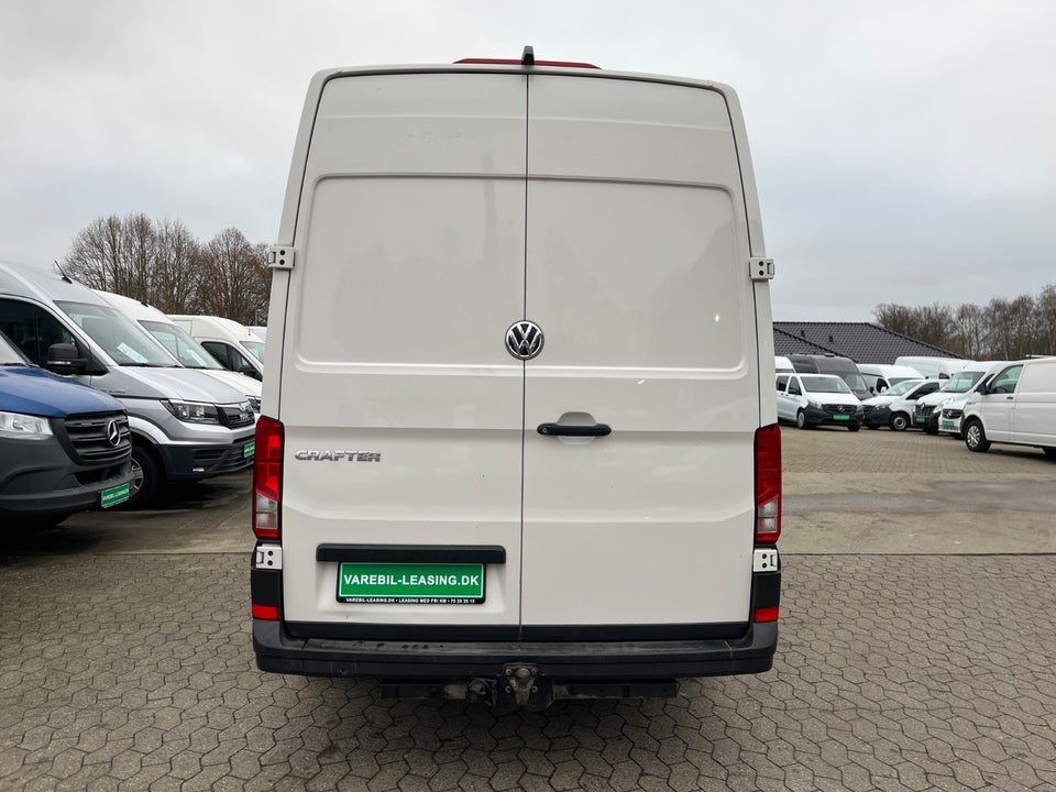 VW Crafter 35 2,0 TDi 177 Kassevogn L3H3