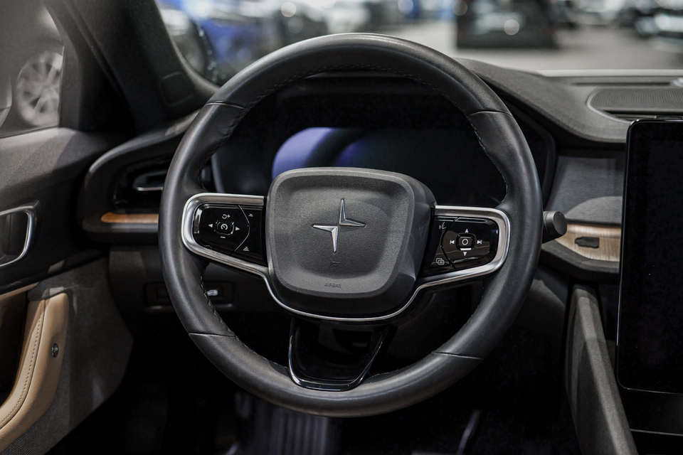Polestar 2 Long Range AWD 5d