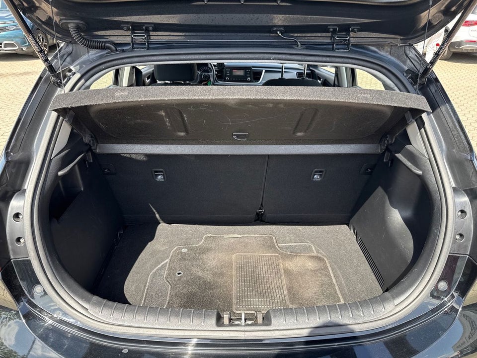 Kia Rio 1,25 MPi Prestige 5d