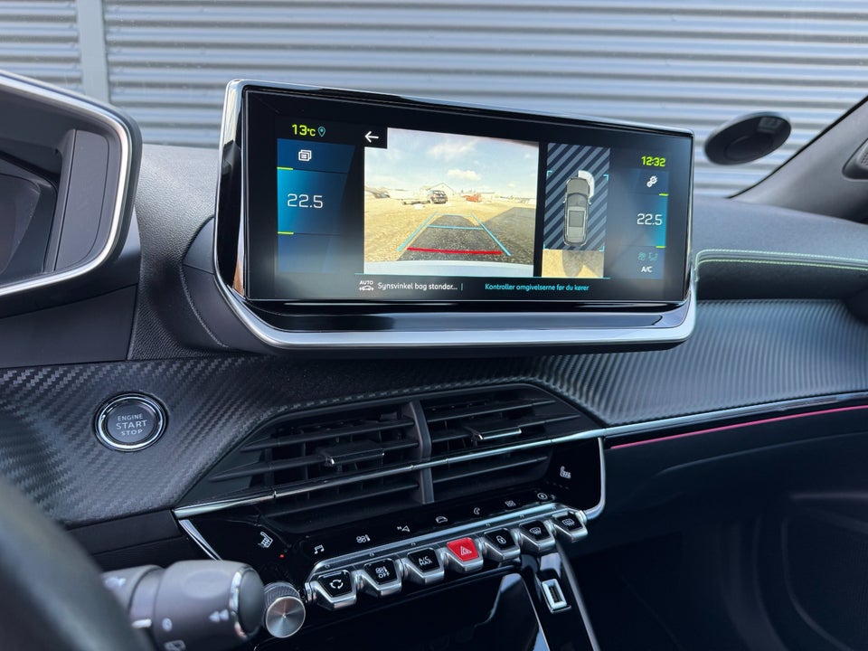 Peugeot e-2008 50 GT 5d