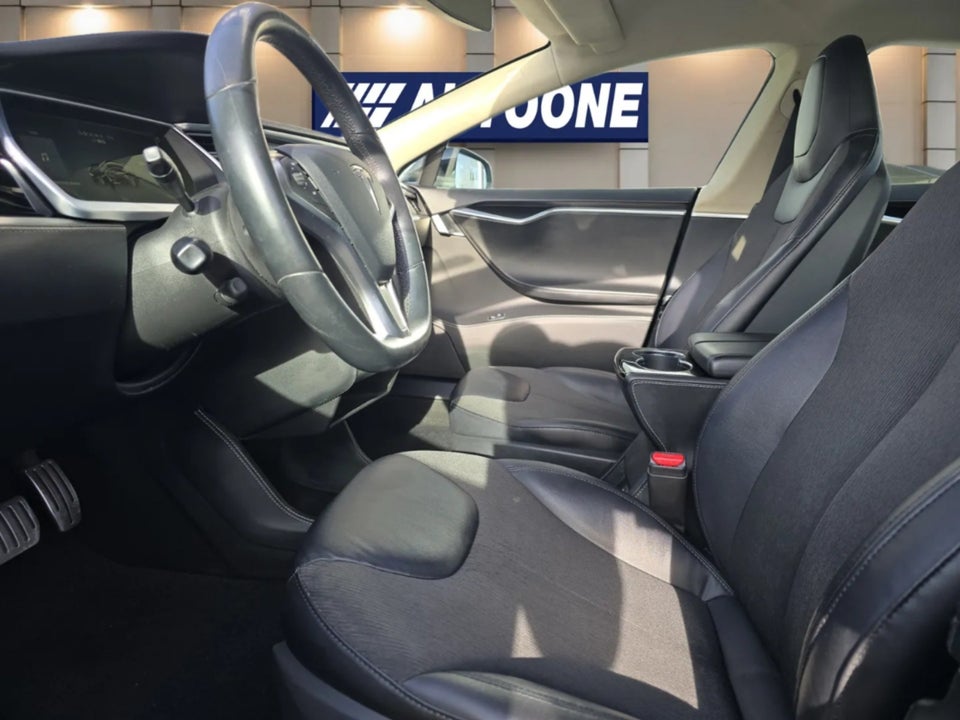 Tesla Model S P85 5d