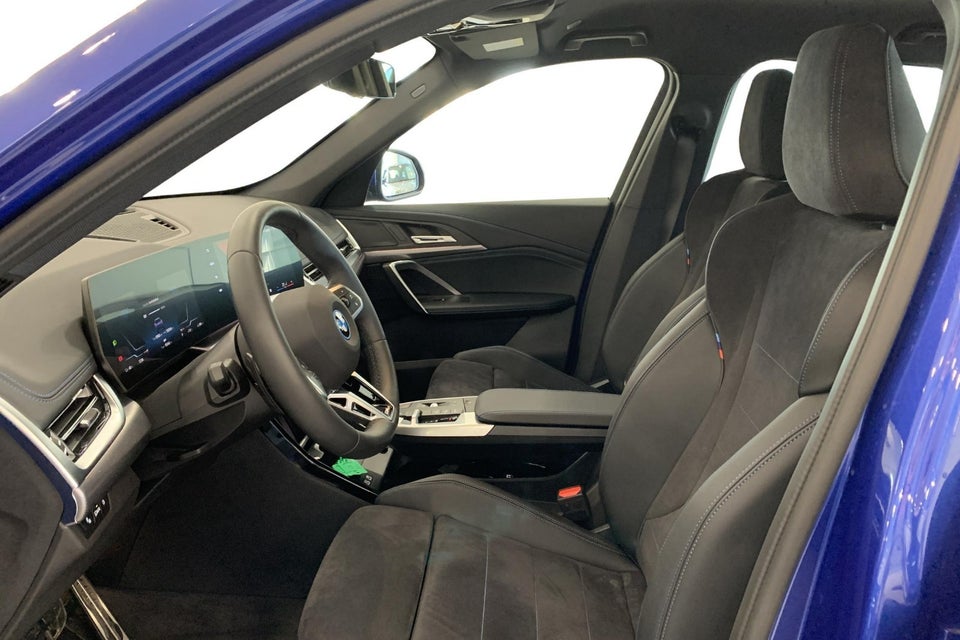 BMW iX1 xDrive30 M-Sport 5d