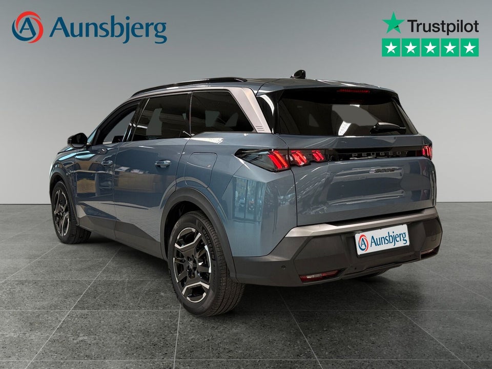 Peugeot e-5008 77 Allure 7prs 5d