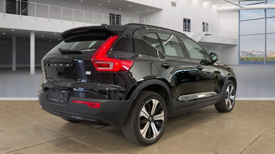 Volvo XC40 P6 ReCharge Plus 5d
