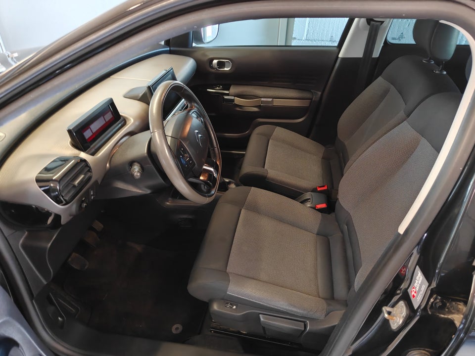 Citroën C4 Cactus 1,6 BlueHDi 100 Cool Comfort 5d