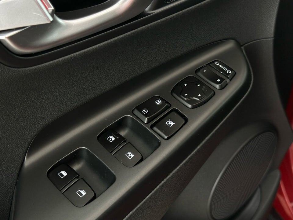 Hyundai Kona 64 EV Essential 5d