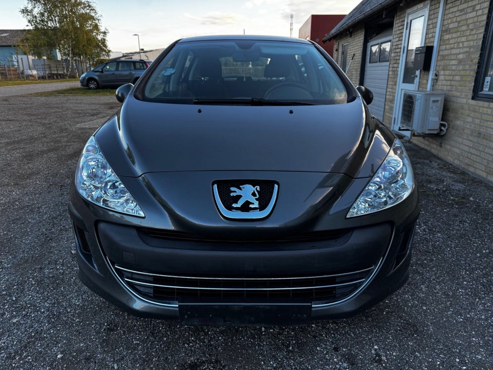 Peugeot 308 1,6 HDi 110 Comfort+ aut. 5d