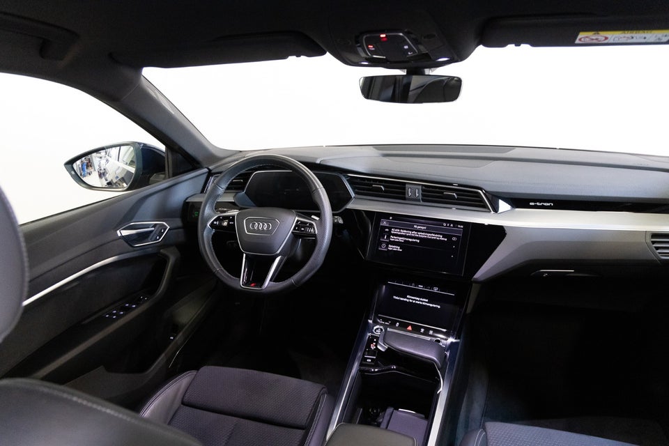 Audi e-tron 55 S-line quattro 5d
