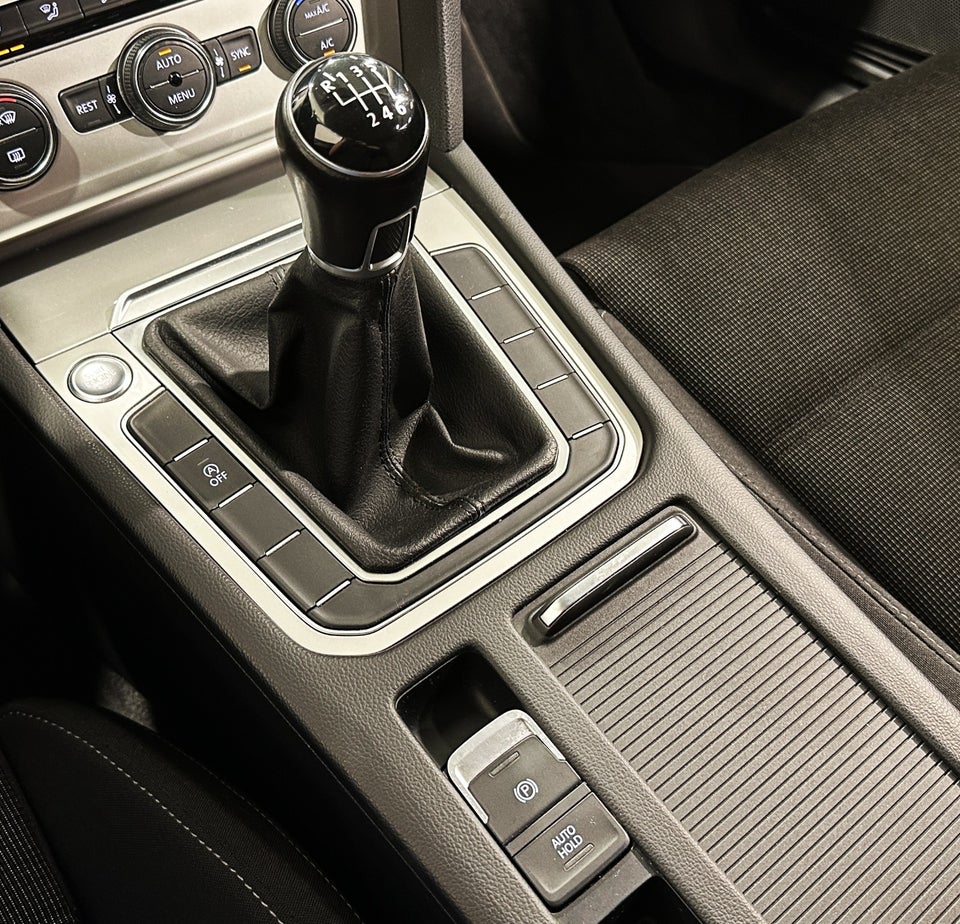 VW Passat 2,0 TDi 150 Comfortline Variant 5d