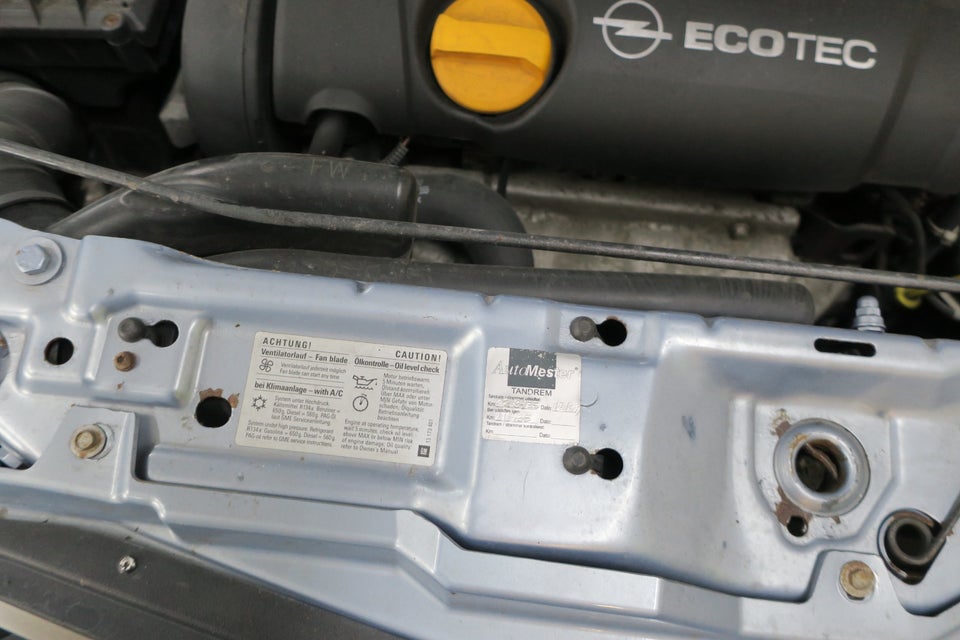 Opel Tigra 1,8 Sport 2d