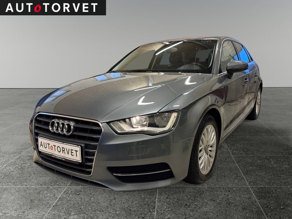 Audi A3 1,6 TDi Ambiente Sportback 5d