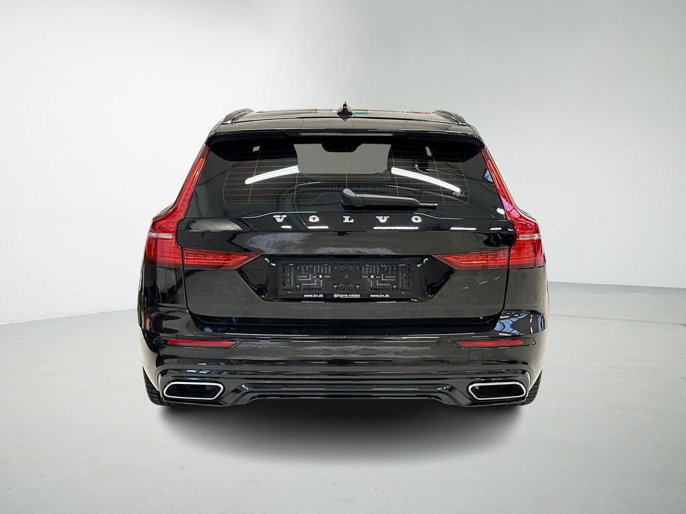 Volvo V60 2,0 T6 ReCharge R-Design aut. AWD 5d