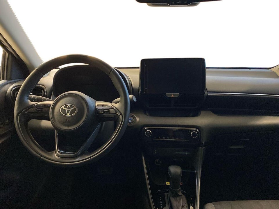 Toyota Yaris 1,5 Hybrid Style Technology e-CVT 5d