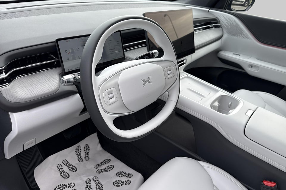 Xpeng G6 Performance 5d