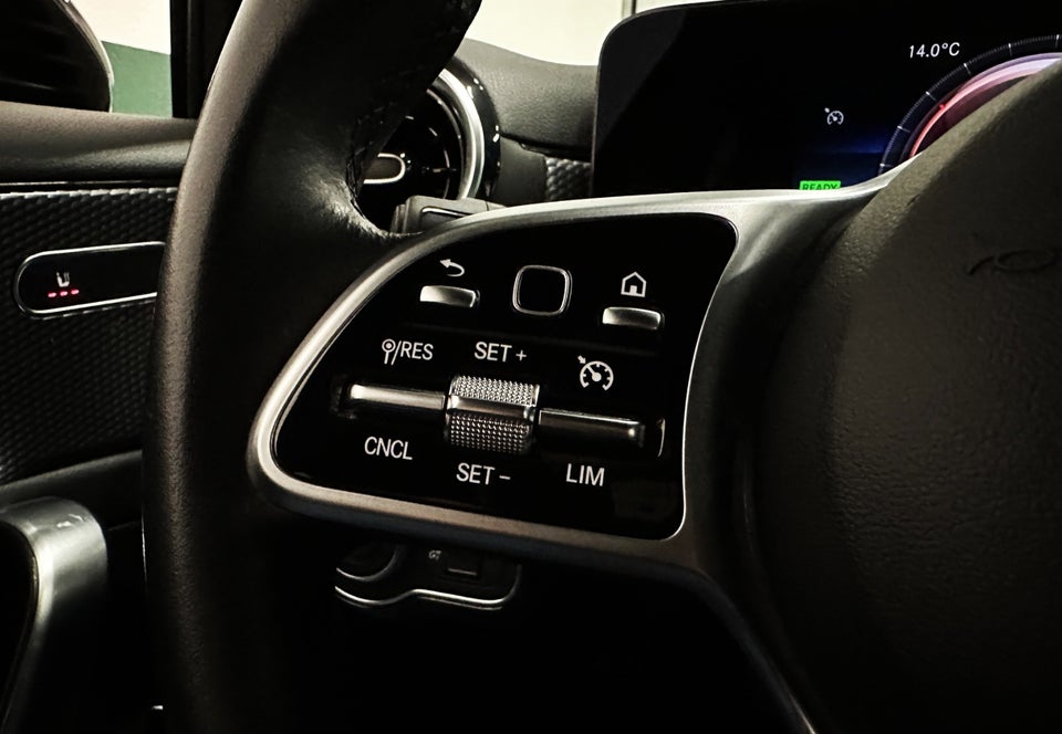 Mercedes A250 e 1,3 Progressive aut. 5d