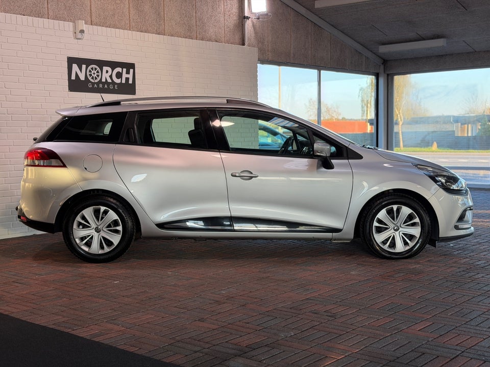 Renault Clio IV 0,9 TCe 90 Expression Sport Tourer 5d