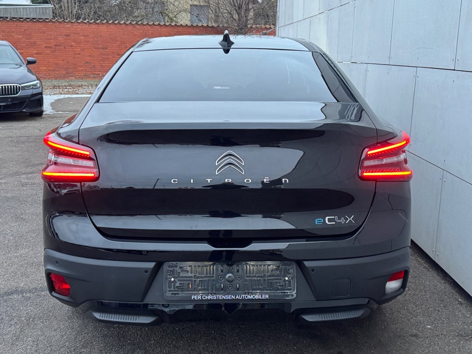 Citroën ë-C4 X 50 Shine 4d